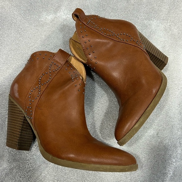 Indigo Shoes - Indigo Brown Studded Ankle Booties